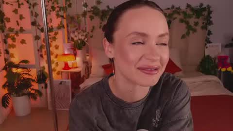 Snapshot of meow_nancy chatting on July 2026 05:34:01 AM Heeyyooo Im Nans Subscribe to me I will be glad online show from July 2026 05:34:01 AM