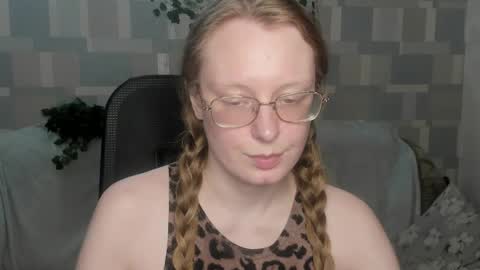 Snapshot of meowcr chatting on May 2026 04:56:02 PM meowcr online show from May 2026 04:56:02 PM