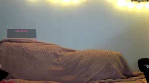 Snapshot of meowmelf chatting on July 2026 09:10:01 PM meowmelf online show from July 2026 09:10:01 PM