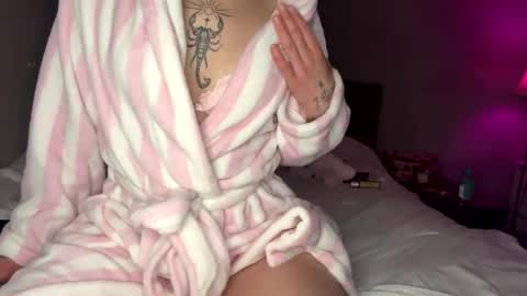 meowmeow_emma online show from November 2025 10:54:02 PM