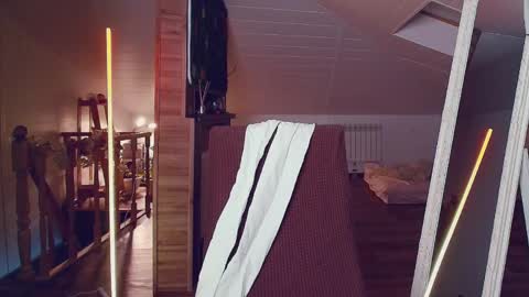 meowroslava online show from April 2026 11:39:02 AM