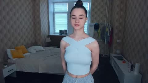 Julie online show from October 2025 08:05:02 AM