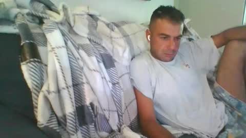 Mercedes190d online show from November 2025 12:52:01 PM