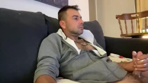 Mercedes190d online show from March 2026 11:04:01 AM