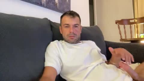 Mercedes190d online show from March 2026 11:05:01 AM