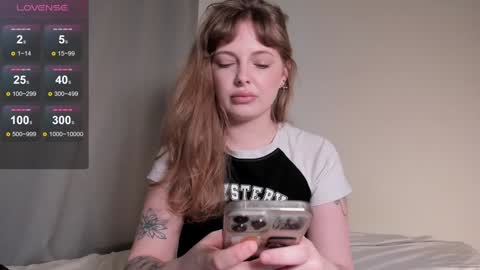 Snapshot of mercedescutee chatting on January 2025 12:05:02 PM mercedescutee online show from January 2025 12:05:02 PM