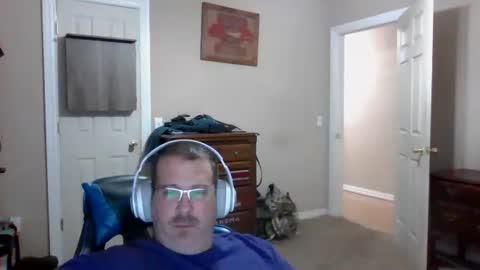 Snapshot of mercer1977 chatting on October 2025 05:41:02 PM mercer1977 online show from October 2025 05:41:02 PM