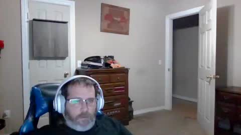 Snapshot of mercer1977 chatting on December 2025 01:31:01 PM mercer1977 online show from December 2025 01:31:01 PM