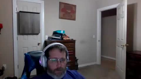 Snapshot of mercer1977 chatting on December 2025 01:50:02 PM mercer1977 online show from December 2025 01:50:02 PM