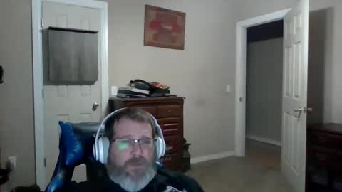 Snapshot of mercer1977 chatting on February 2026 04:05:02 AM mercer1977 online show from February 2026 04:05:02 AM