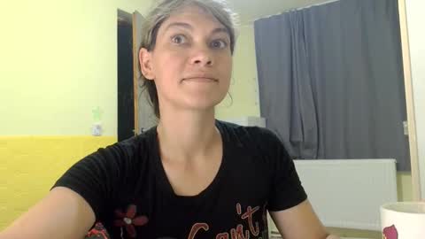 Miss Helena online show from September 2025 03:13:02 PM