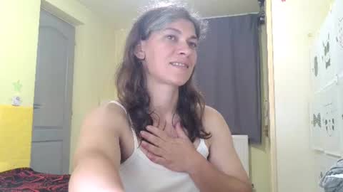 Snapshot of merciylove chatting on June 2026 05:39:02 PM Miss Helena online show from June 2026 05:39:02 PM