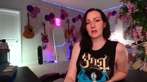 Snapshot of meredithbae chatting on March 2026 01:09:02 AM Meredith Bae online show from March 2026 01:09:02 AM