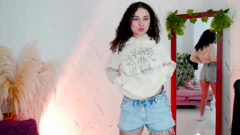 Merida Bell online show from March 2026 03:01:02 AM