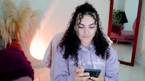 Merida Bell online show from April 2026 11:35:01 PM