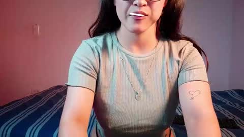 Snapshot of meridafaux_ chatting on January 2026 10:03:02 PM Merida online show from January 2026 10:03:02 PM