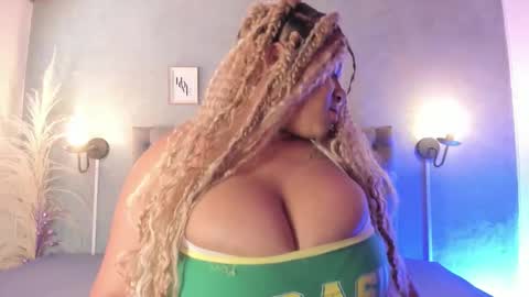 meridalane online show from November 2025 01:11:01 PM