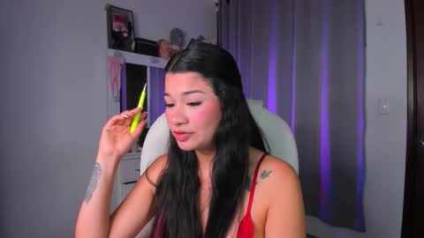 instagram fernandatoloza01  online show from December 2025 01:36:01 AM