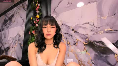 Diane 3 online show from October 2025 05:02:02 AM