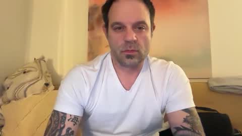 Snapshot of merriermore chatting on March 2025 08:27:01 AM merriermore online show from March 2025 08:27:01 AM