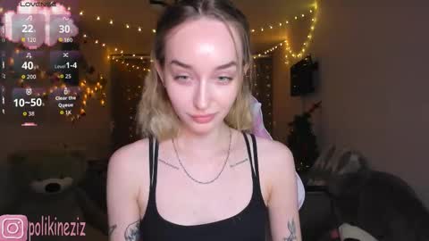 Snapshot of merryl_clark chatting on January 2026 05:27:02 PM Sara online show from January 2026 05:27:02 PM