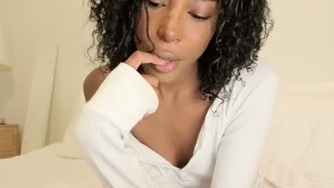 Snapshot of meruboo chatting on October 2025 11:46:02 PM meruboo online show from October 2025 11:46:02 PM