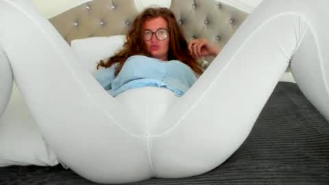 Snapshot of meryamvip1 chatting on September 2025 06:08:02 PM Mary online show from September 2025 06:08:02 PM