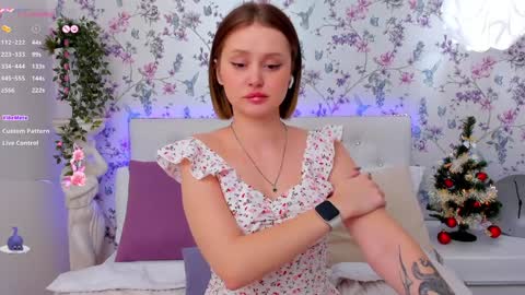 Anna online show from December 2024 10:12:02 AM