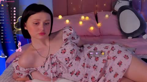 Anna online show from February 2025 09:46:02 AM