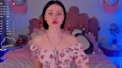 Anna online show from February 2025 09:37:01 AM