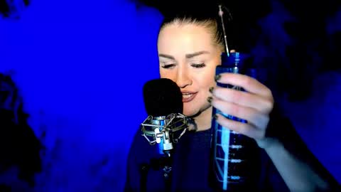 Snapshot of mesaland chatting on September 2025 06:56:02 PM Meskhimusic online show from September 2025 06:56:02 PM