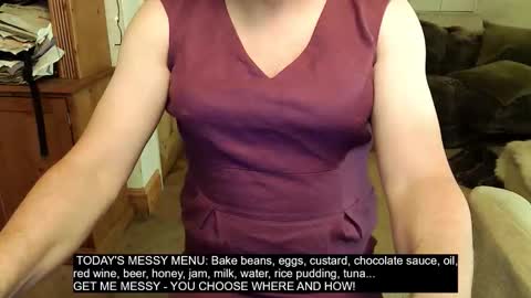 messyxdresser online show from October 2025 07:25:02 PM