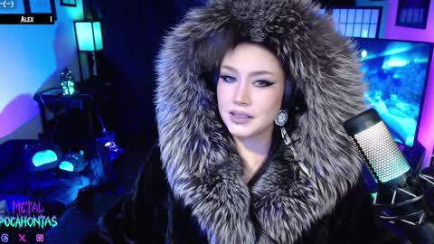 Snapshot of metalpocahotass chatting on January 2025 03:11:02 AM MetalPocahotass online show from January 2025 03:11:02 AM