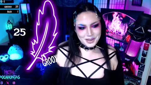 Snapshot of metalpocahotass chatting on January 2025 03:09:02 AM MetalPocahotass online show from January 2025 03:09:02 AM