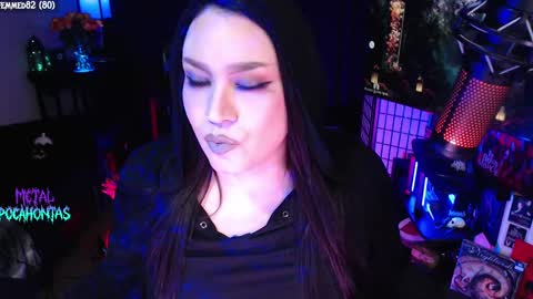 Snapshot of metalpocahotass chatting on March 2025 03:11:02 AM MetalPocahotass online show from March 2025 03:11:02 AM