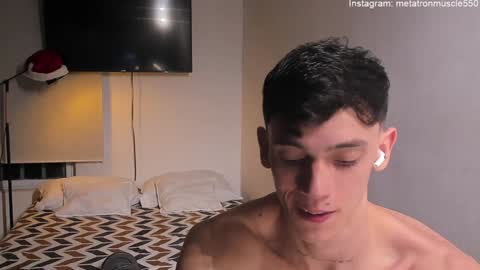 Snapshot of metatron_muscle chatting on December 2024 01:36:02 AM Dany online show from December 2024 01:36:02 AM