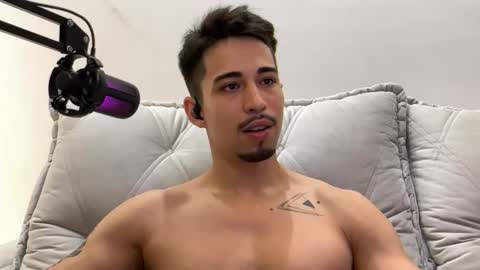 mettew22cm online show from December 2025 06:00:01 AM