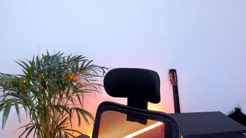 Meurif online show from February 2025 03:47:01 PM