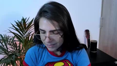 Meurif online show from December 2025 03:41:02 PM