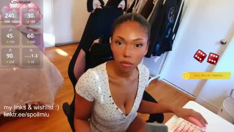 Snapshot of mew2wo chatting on June 2026 12:38:01 AM mew2wo online show from June 2026 12:38:01 AM