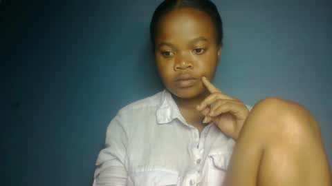 Snapshot of meyllah12 chatting on March 2026 09:24:02 AM meyllah12 online show from March 2026 09:24:02 AM