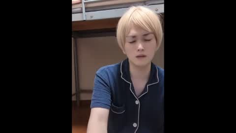 Snapshot of mgnhiroyuki chatting on June 2026 02:03:01 AM mgnhiroyuki online show from June 2026 02:03:01 AM