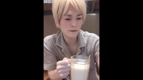 Snapshot of mgnhiroyuki chatting on July 2026 09:35:02 AM mgnhiroyuki online show from July 2026 09:35:02 AM