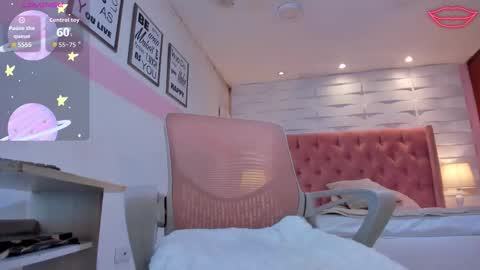 Snapshot of mhellissaw chatting on February 2026 02:10:01 PM melissa online show from February 2026 02:10:01 PM