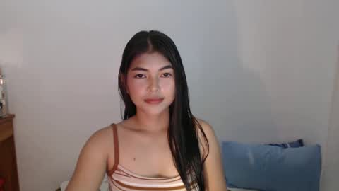 mia online show from February 2025 04:59:02 AM