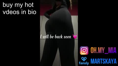 Mia Martskaya online show from December 2025 08:54:02 AM