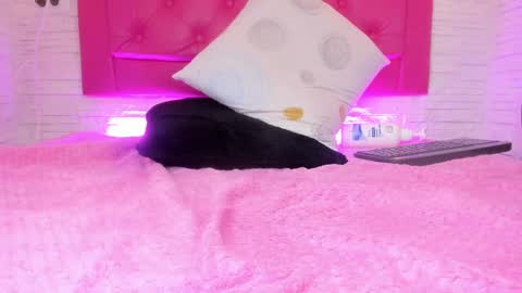 Mia Blonde online show from March 2025 10:54:01 PM