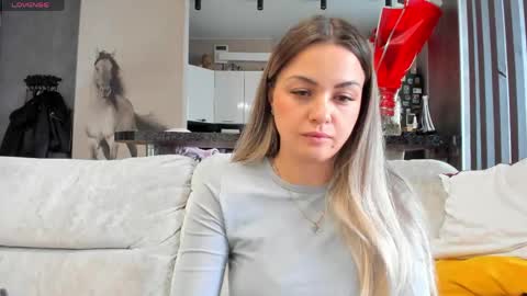 Snapshot of mia___mur chatting on May 2026 03:13:02 AM Mia online show from May 2026 03:13:02 AM