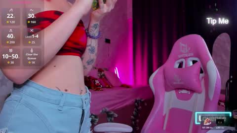 Mia  GMT7 Mon Tue Wen Thur 1000am-0300pm Sat 0300am-0900am online show from January 2026 12:56:01 AM