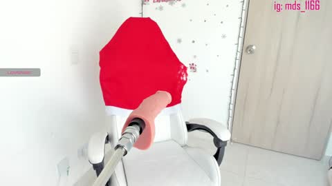 Mia adams  online show from January 2025 06:52:01 PM